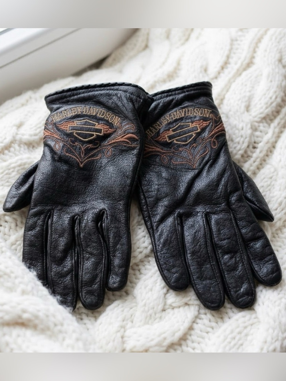 Harley Davidson Women's Black Leather Embroidered Riding Gloves